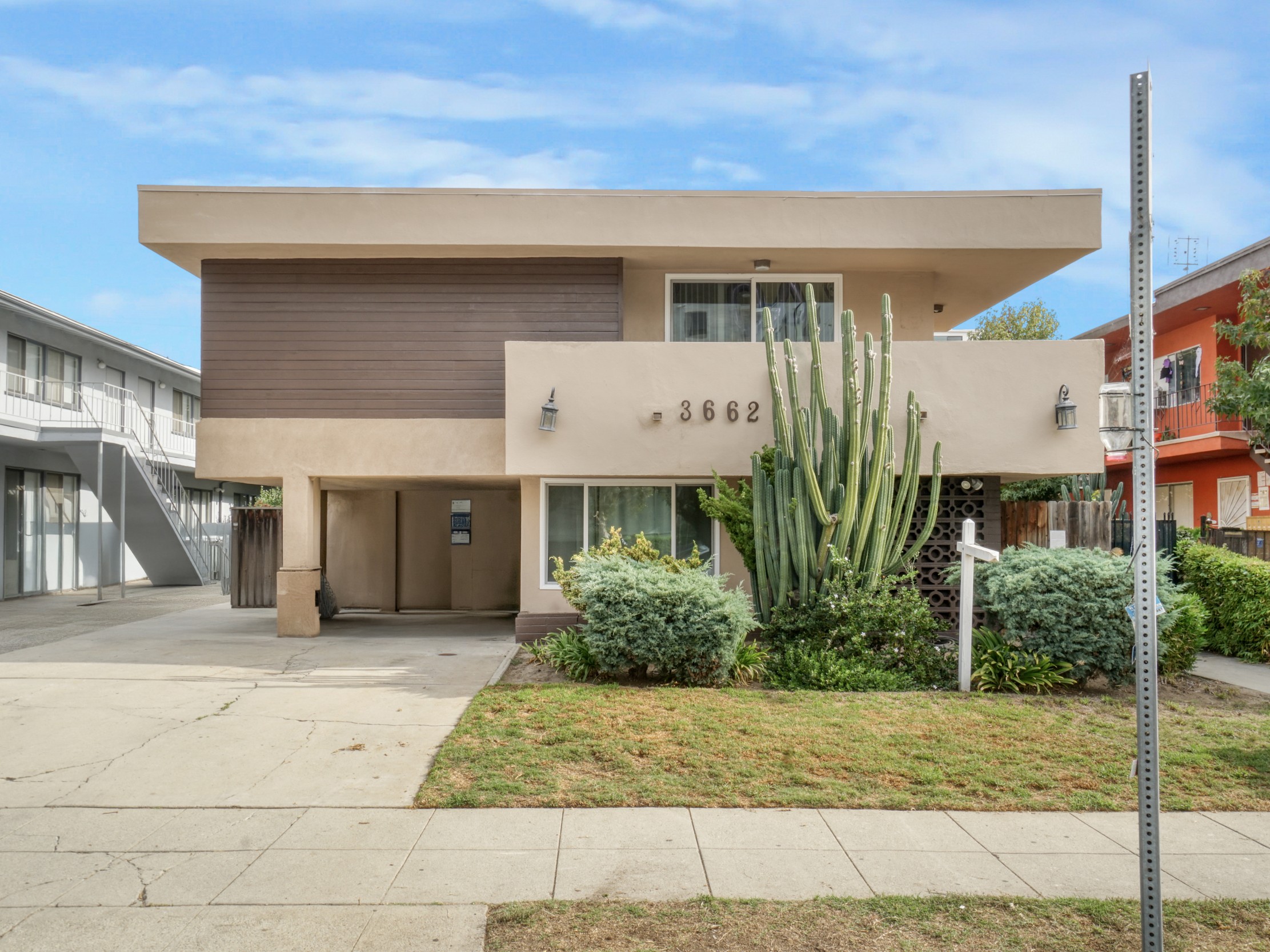 3662 Keystone Ave
