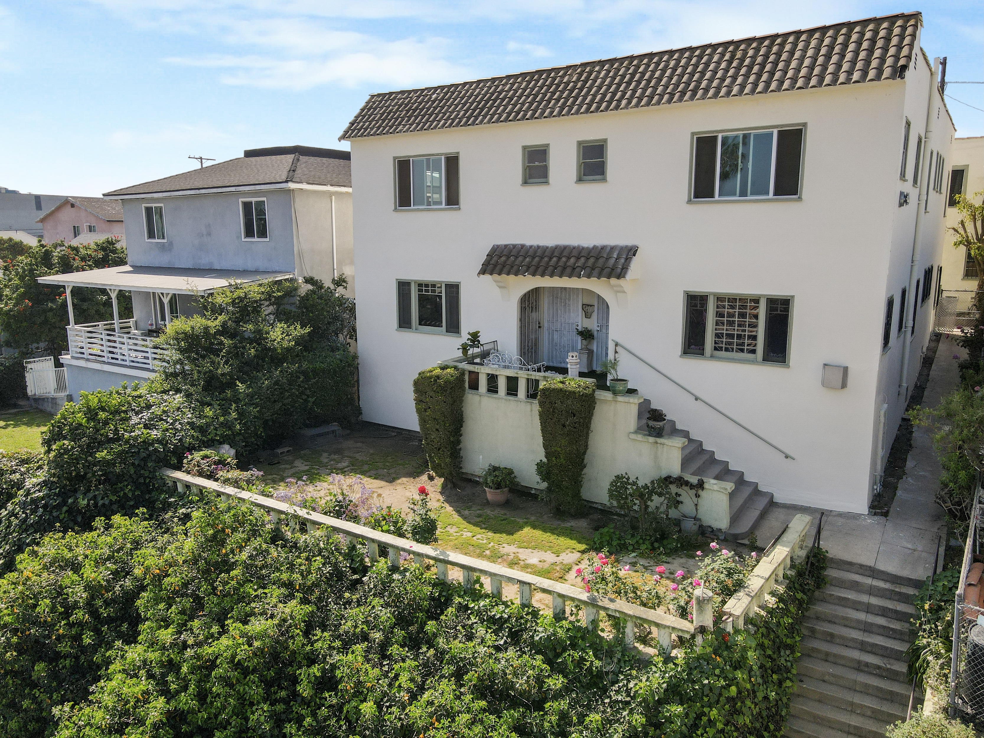 4850 Mascot St., Los Angeles, CA 90019 — building exterior